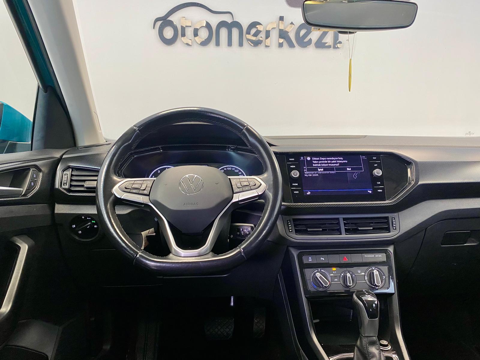 VOLKSWAGEN T-CROSS 18